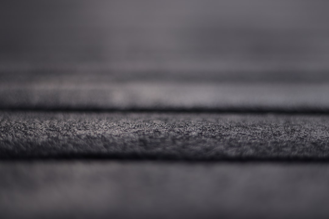 Wholesale wool fabric suitable for fashion and interior applications